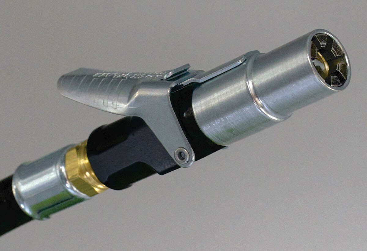 LOCKNFLATE® LOCKING AIR CHUCK