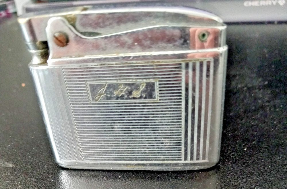 Vintage Silver Ronson Adonis Lighter