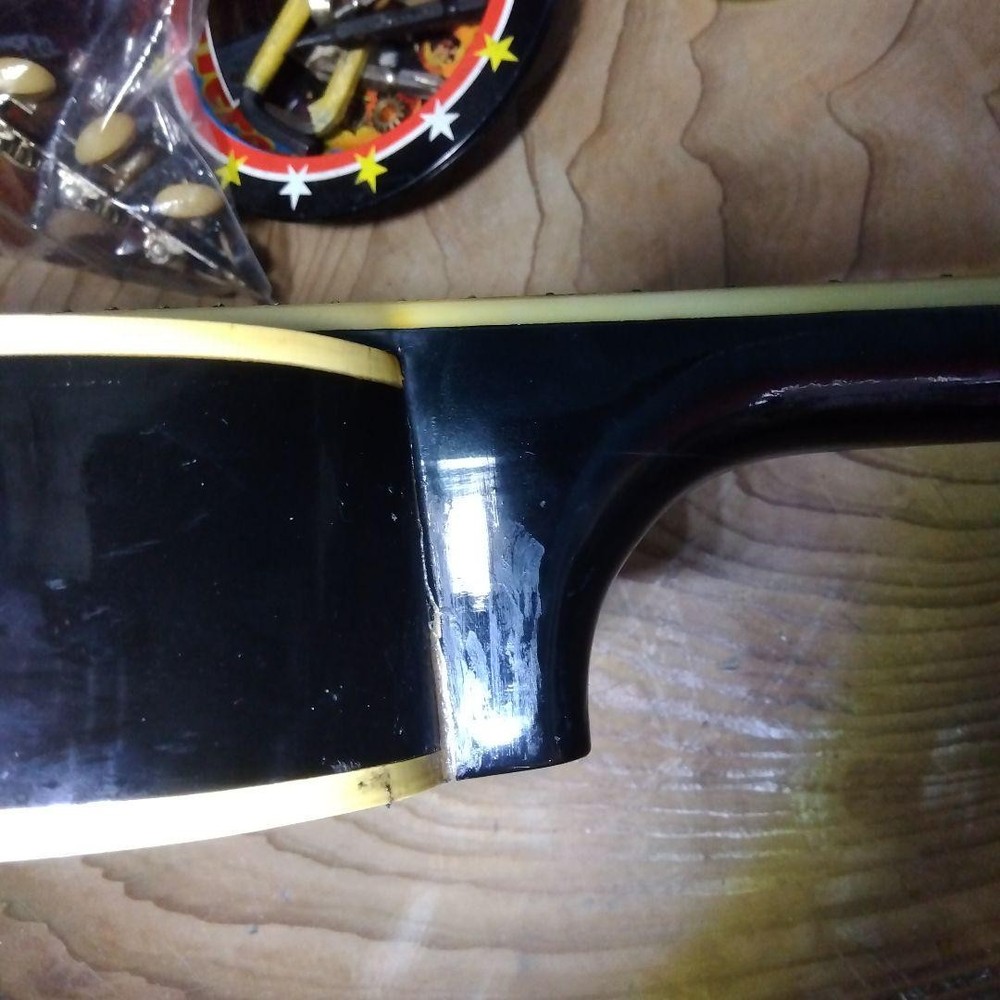 sunburst mandolin body