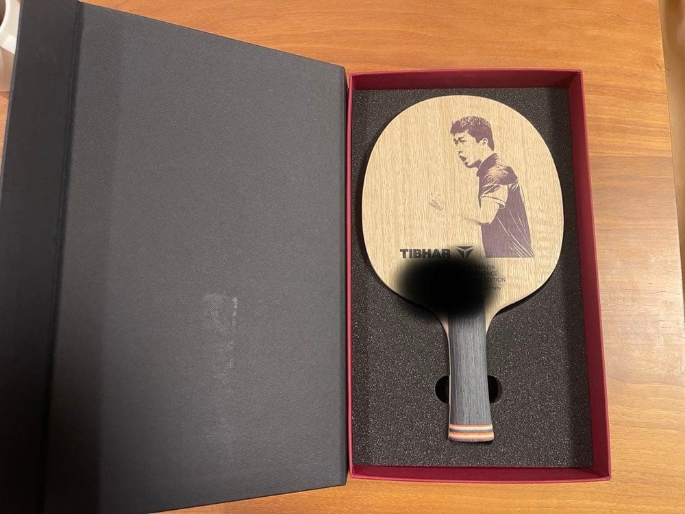 Table tennis racket