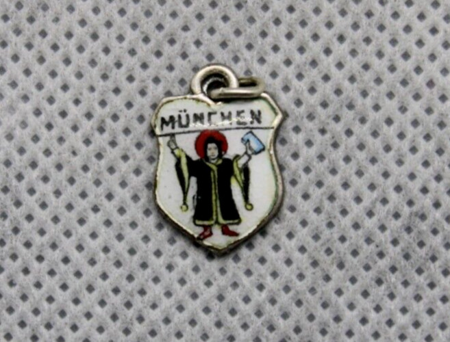 Munchen Sterling Silver  Charm