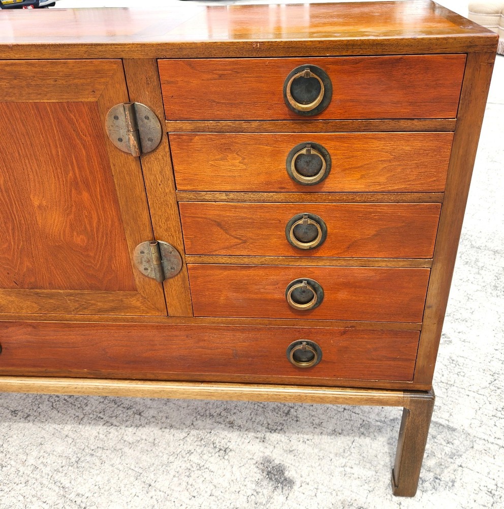 Edward Wormley for Dunbar Sideboard Bar 1950s