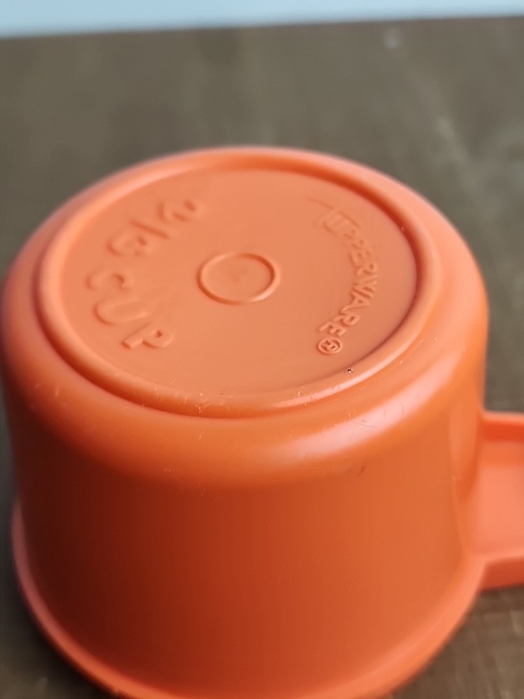 Vintage Tupperware Replacement Measuring 2/3 Cup - Orange