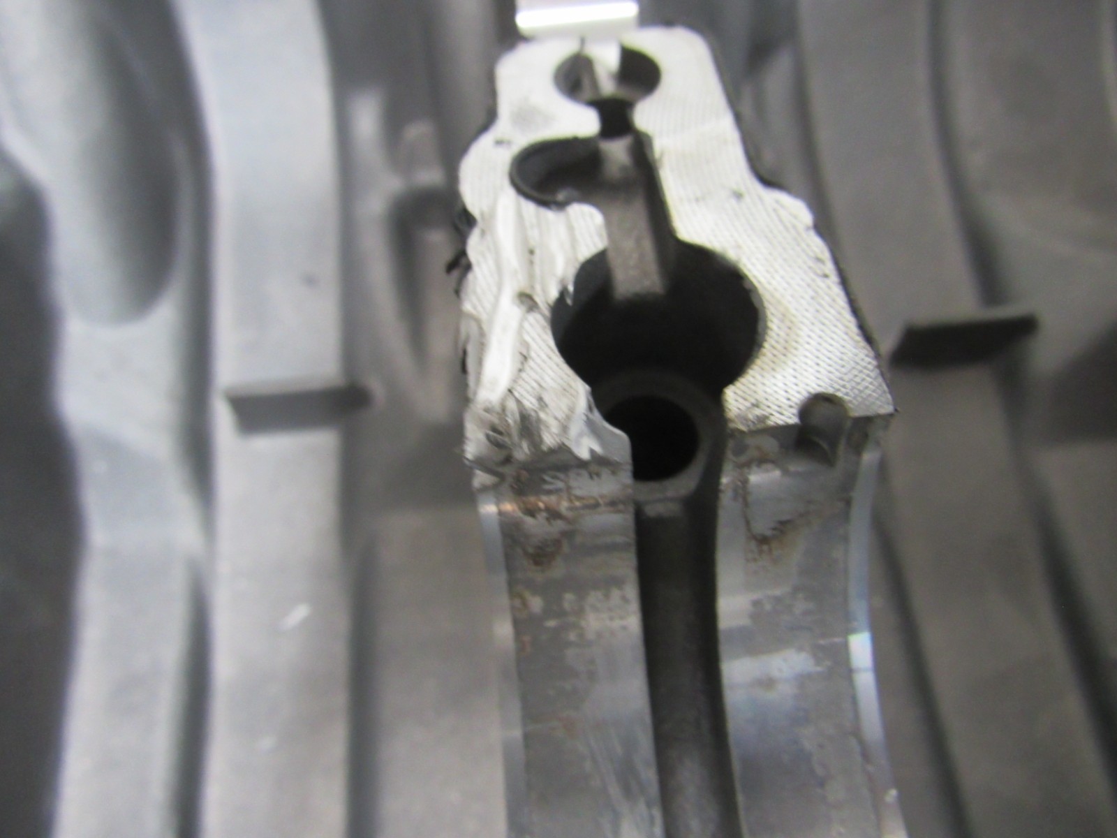 21 KTM 890 ADVENTURE R CASES ENGINE CRANK CASE CYLINDERS STOCK OEM #2361