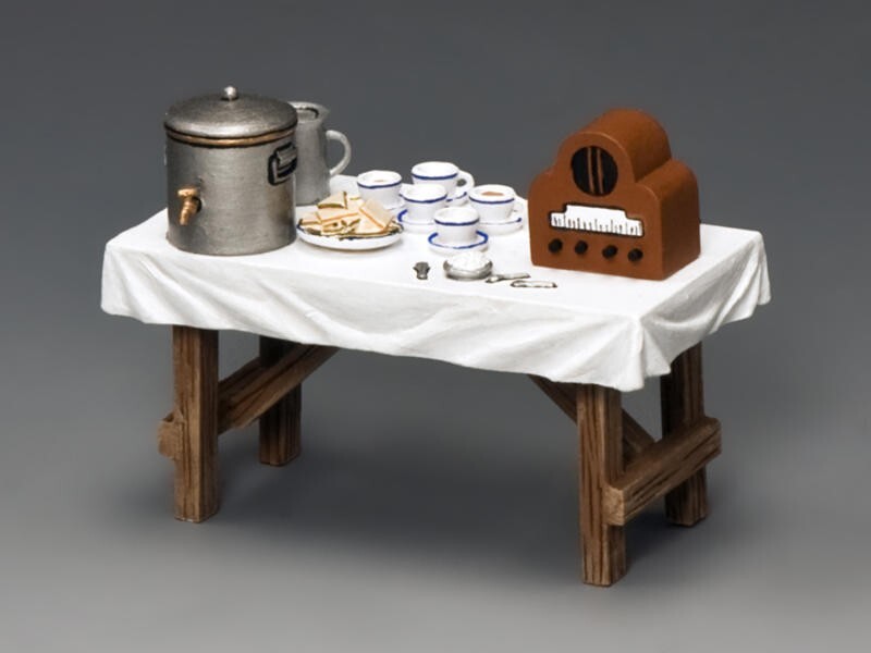 RAF064 Tea & Sandwich Table by King & Country