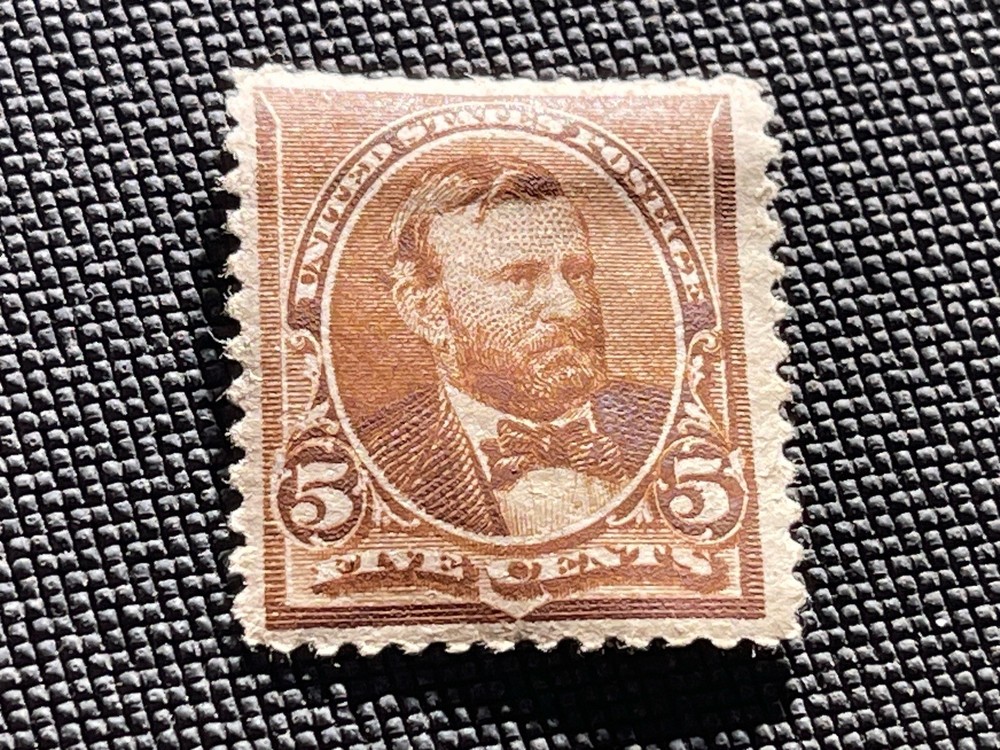 US Stamp Scott #223 Grant Mint Hinged VFOG