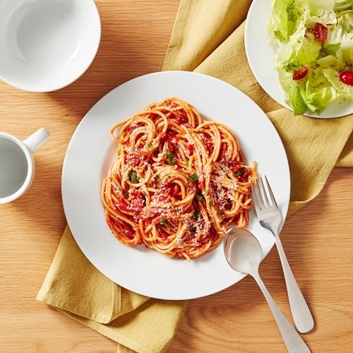 Amazon Basics 16-Piece Porcelain Dinnerware Set, Microwave 16-Piece, White