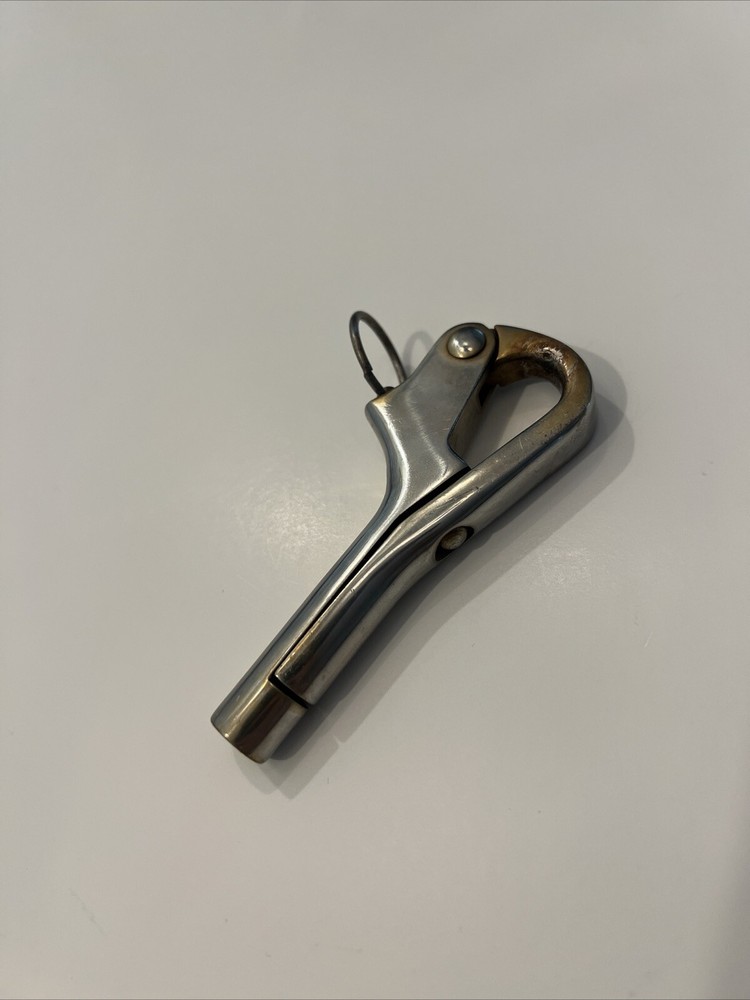 ABI snap shackle