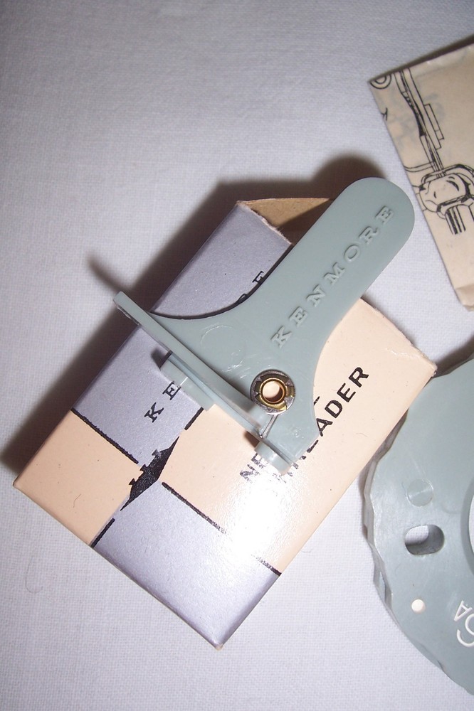 Sears Kenmore Sewing Machine Case w/ Pattern Cams Screwdrivers Needle Threader