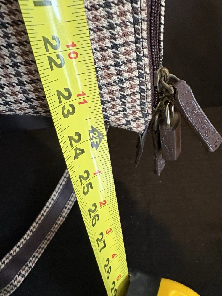 Chaps brand houndstooth weekender / duffel bag READ DESCRIPTION!