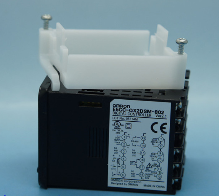 New Omron Temperature Controller E5CC-QX2DSM-802 24DC/AC Free Shipping 1pcs