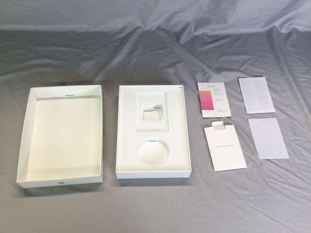 Apple iPad 6Th Generation 128GB Empty Box Only