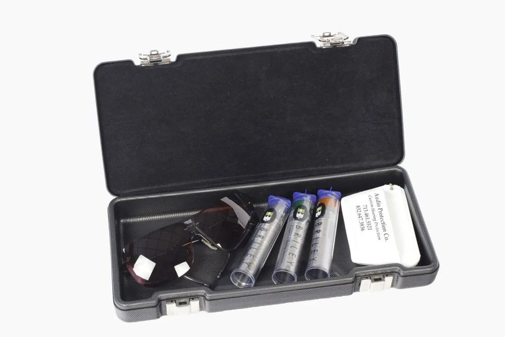 Accessory Hard Case with Standard Trim for Extra Large Capacity