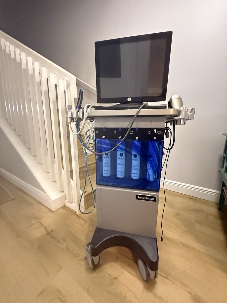 HydraFacial MD Tower System w/ LED –Fully Functional –Spa Equipment,priced2Sell