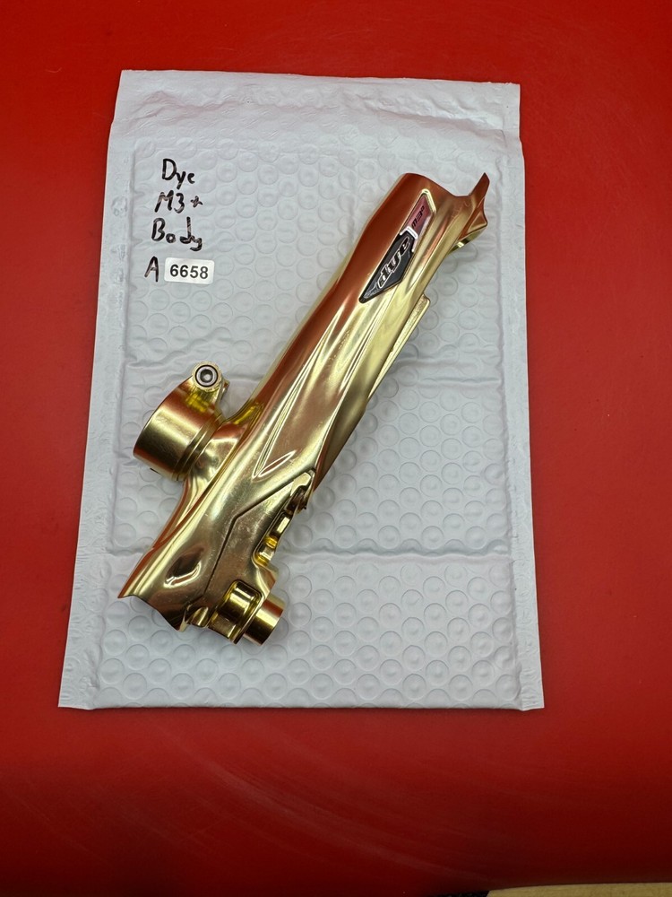 Dye M3+ Body
