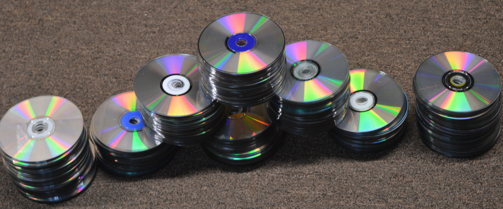 Old CDs for Arts & Crafts Compact Disc DIY Projects Decoration Upcycling Lot