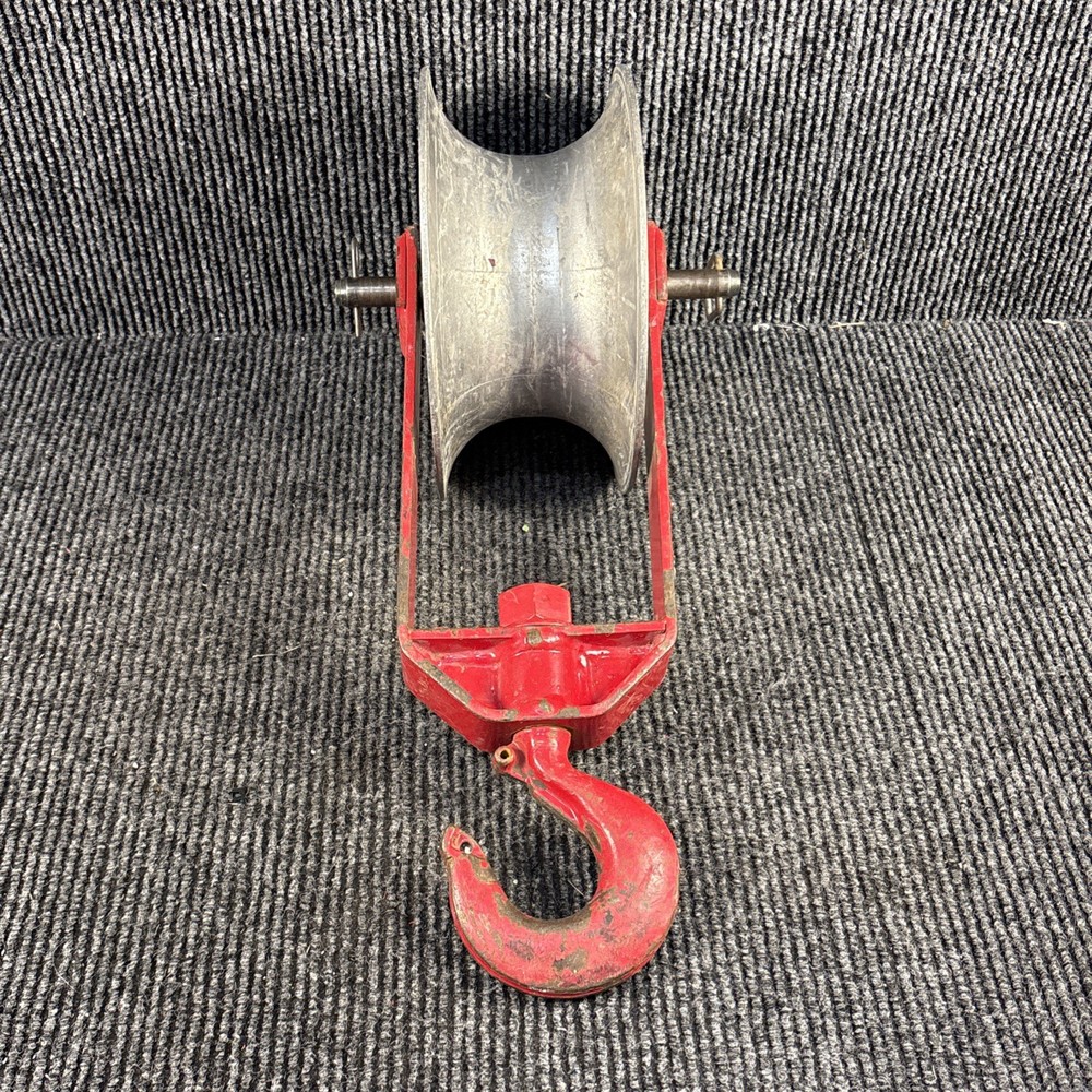 Gardner Bender 12 in Cable Sheave With hook