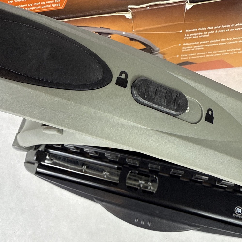 Staples Arc System 11-Hole Desktop Punch, 8-Sheet Capacity, Model 40836 EUC