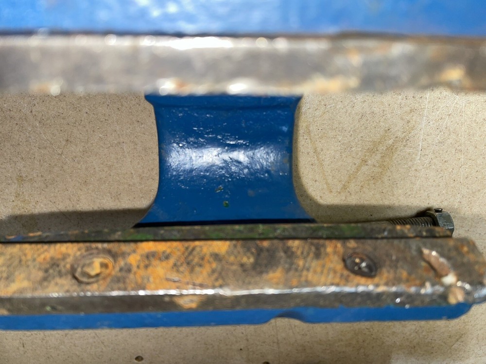 Irwin 6” Wide Vise Opens 6” no swivel