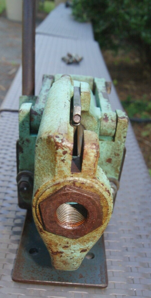 RCBS RC HUGE MOUNTING RELOADING PRESS WITH MOUNT