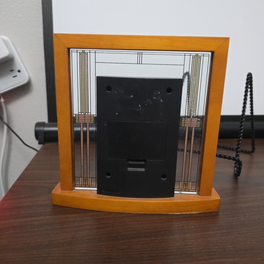 BULOVA MANTEL TABLE CLOCK -FRANK LLOYD WRIGHT THE WILLITS B7756