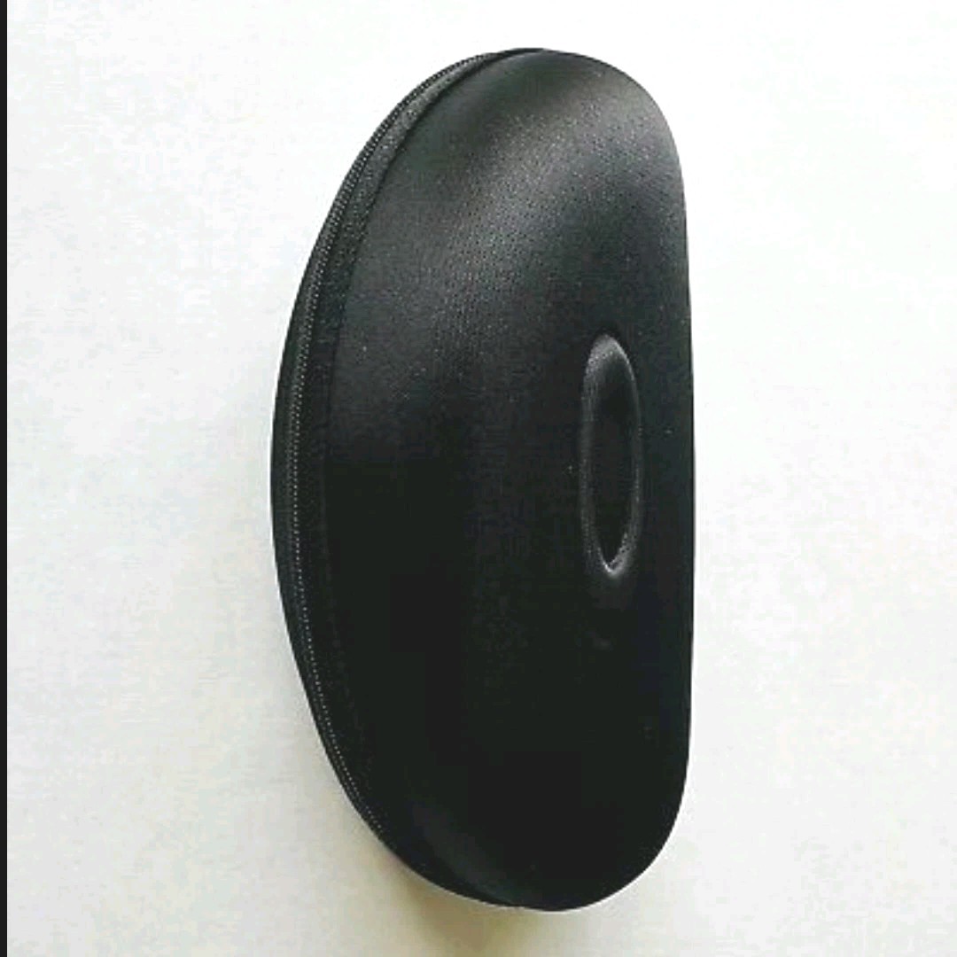Oakley Nylon Clam Shell Glasses Case