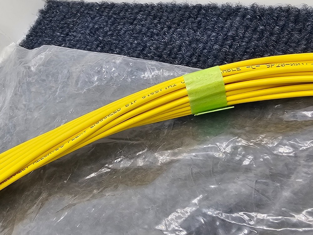 OFS FJ-162SCUSLCUSRSY015M Optical Cable