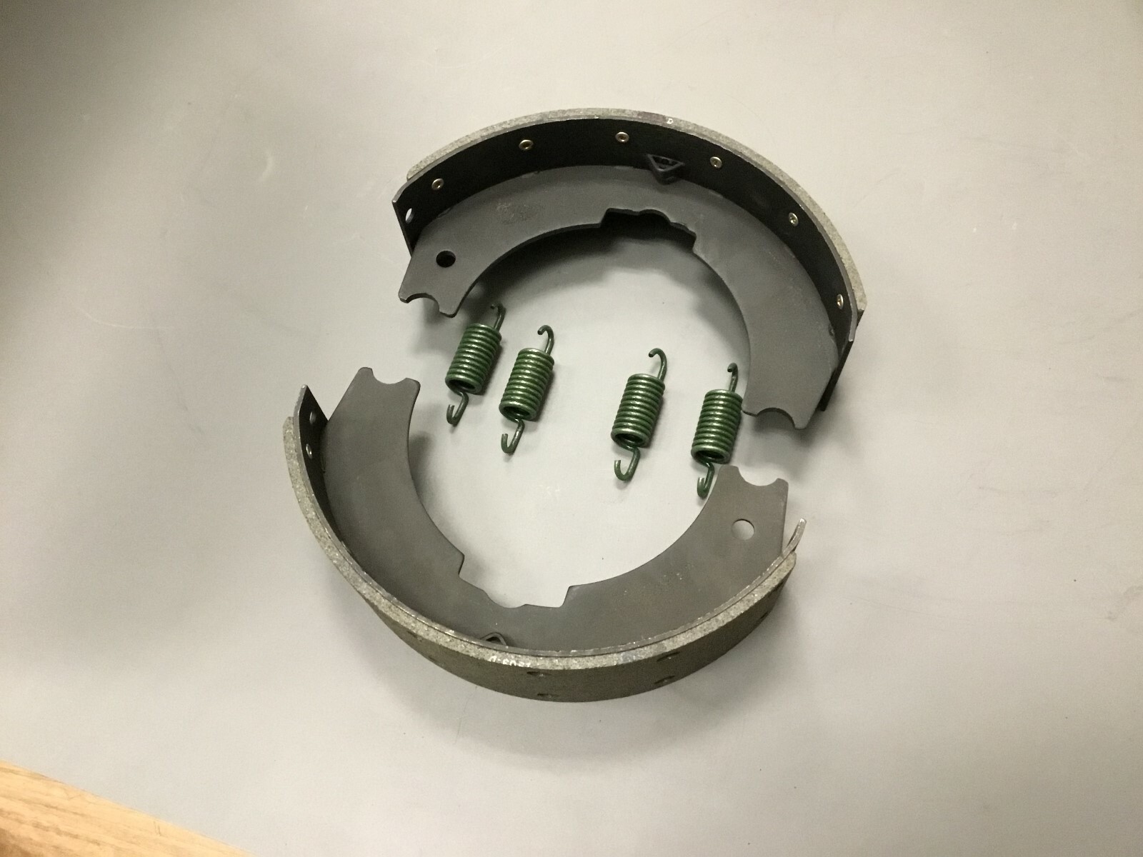 MPS2736, MPS 2736 Parking Brake Shoe Set & Spring kit 10"x 3" Ships Same Day