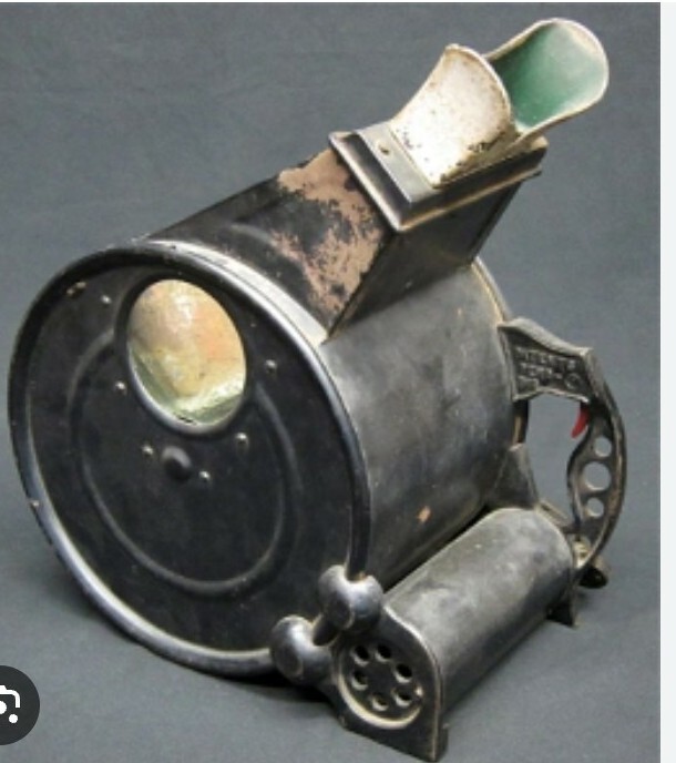 Whiting's Sculptoscope Viewer Door Lock & key