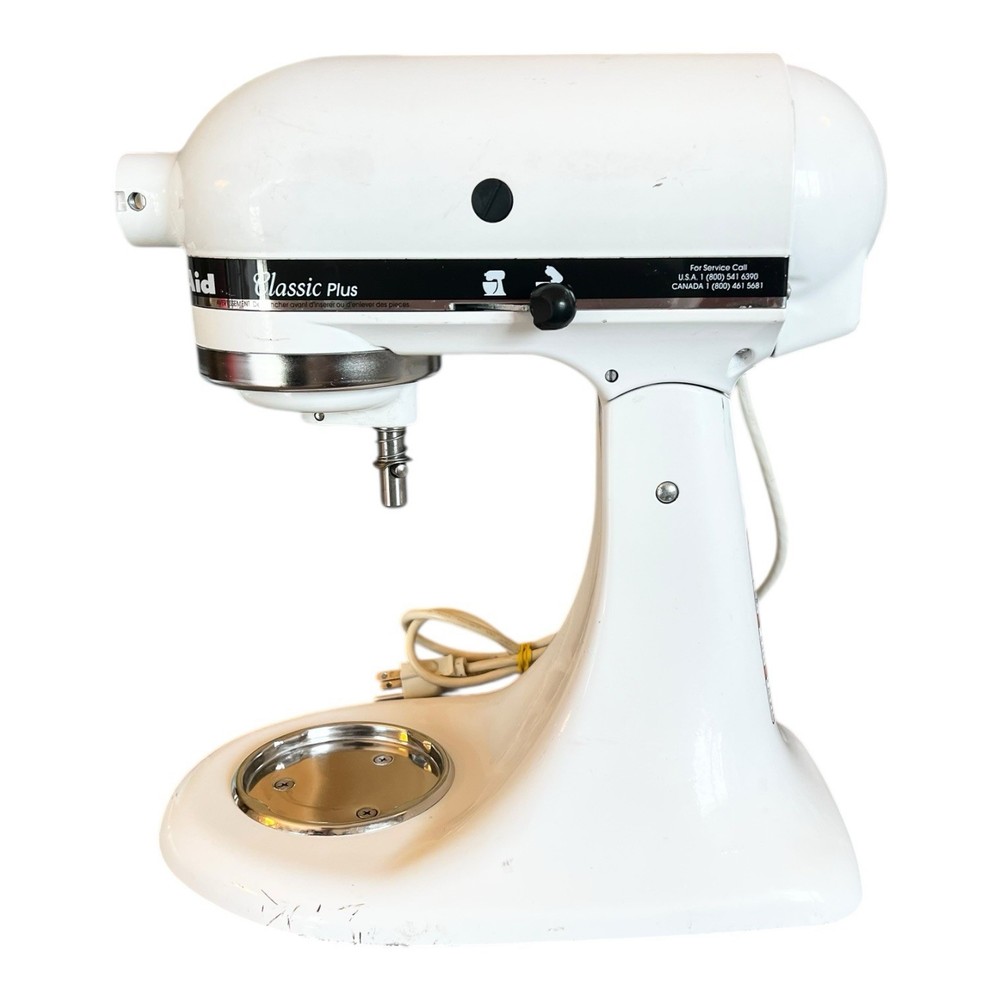 Kitchen Aid Model No KSM75WH Classis Plus Table Top Mixer