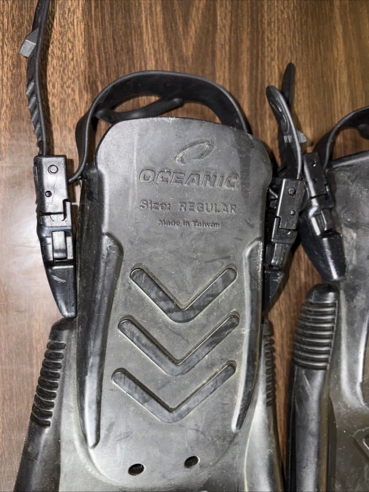 Oceanic Vortex V12 Split SCUBA Fins - Size Regular