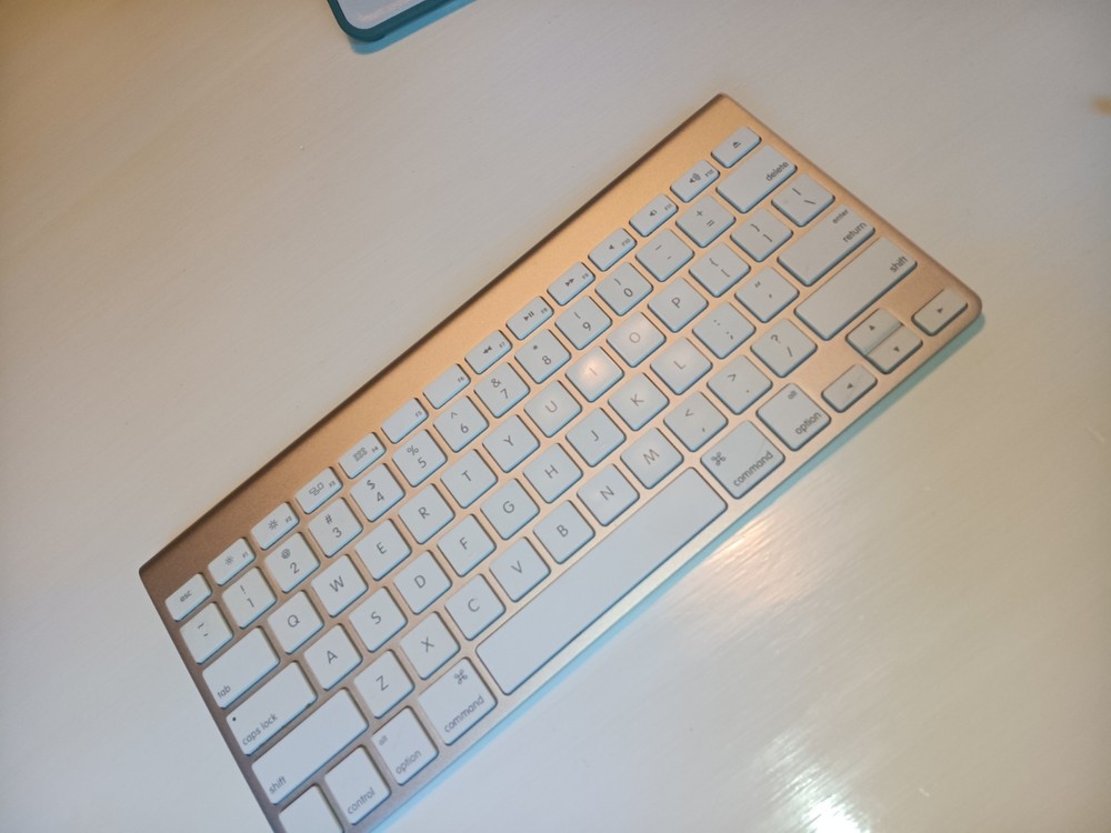 Apple Magic Keyboard Bluetooth Wireless Model A1314 Fully Tested And Working EUC