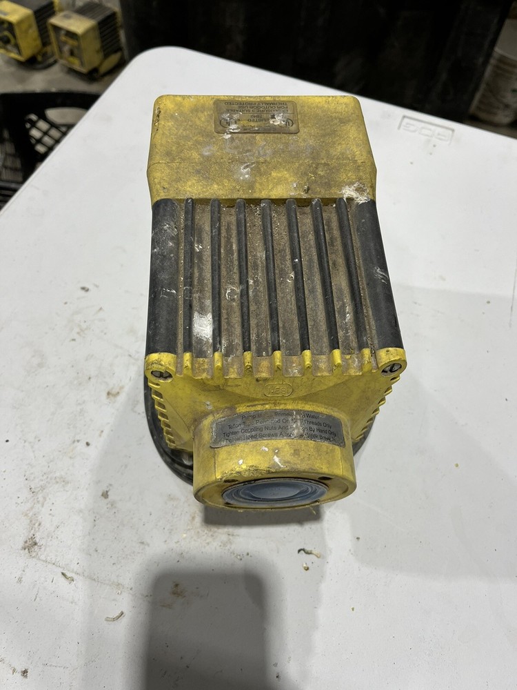 LMI Milton Roy B731-72S Electronically Controlled Metering Pump PRE OWNED!