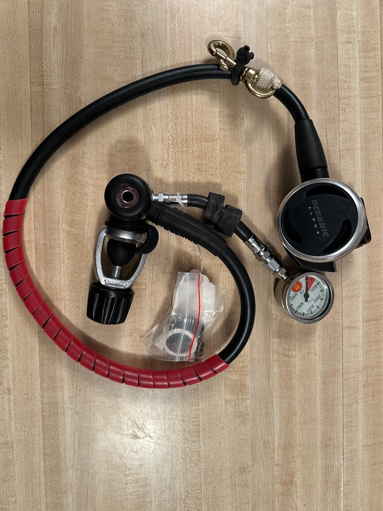 Oceanic Alpha 7 Scuba Regulator