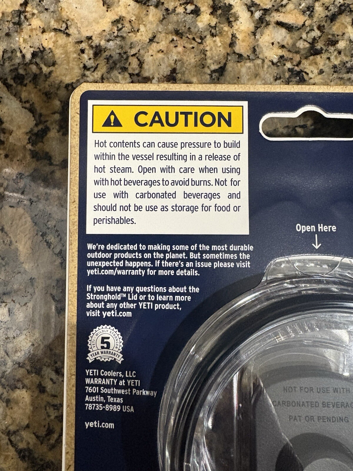 Yeti Rambler Stronghold Black/Clear Lid (Only Fits Rambler 20 oz Travel Mug) NEW