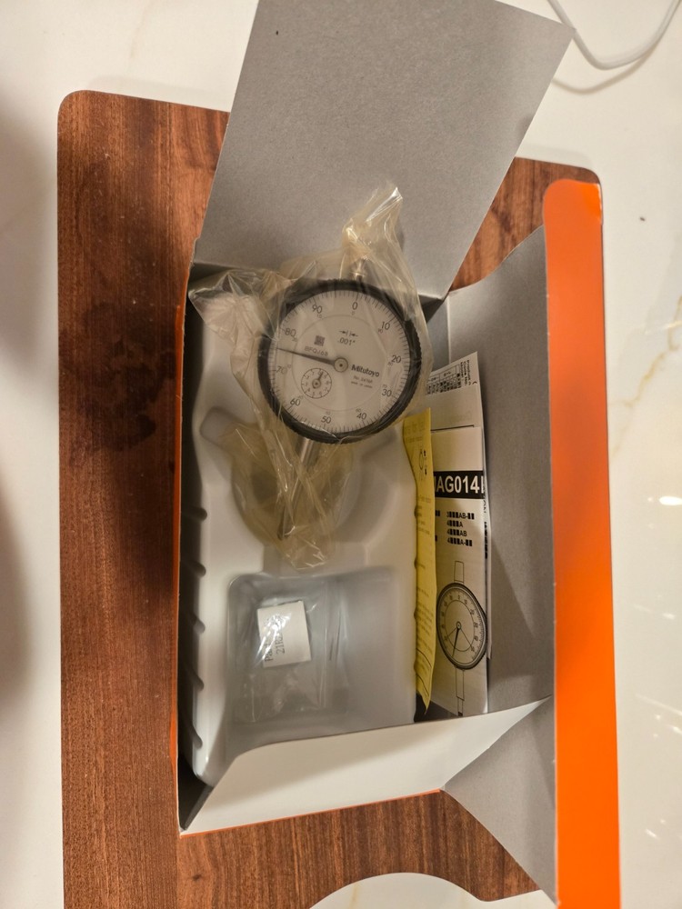 Mitutoyo dial indicator .001