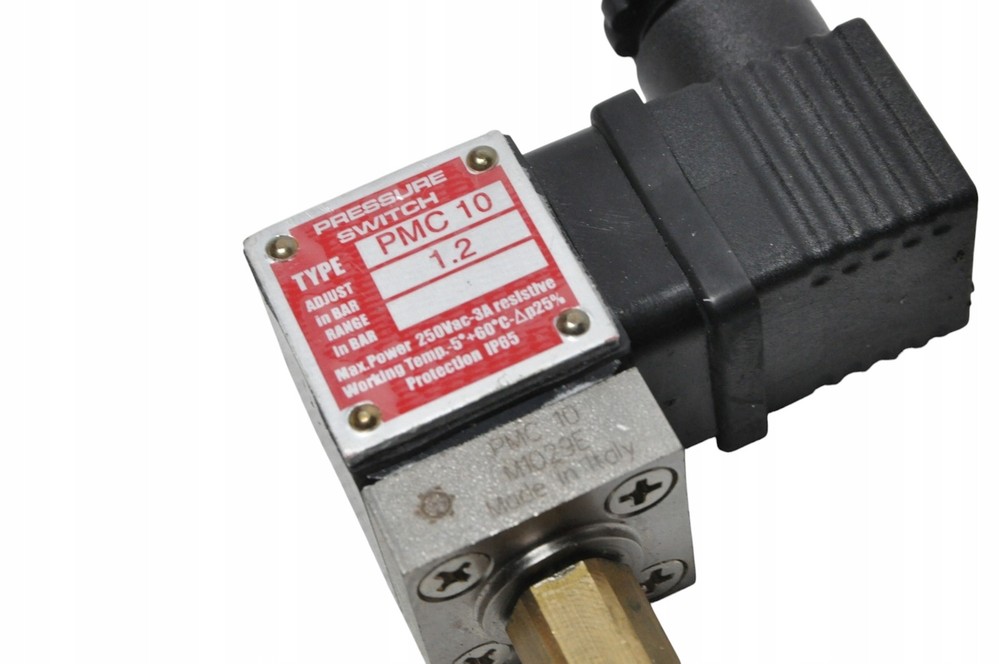 Pressure switch PMC10, pressure gauge