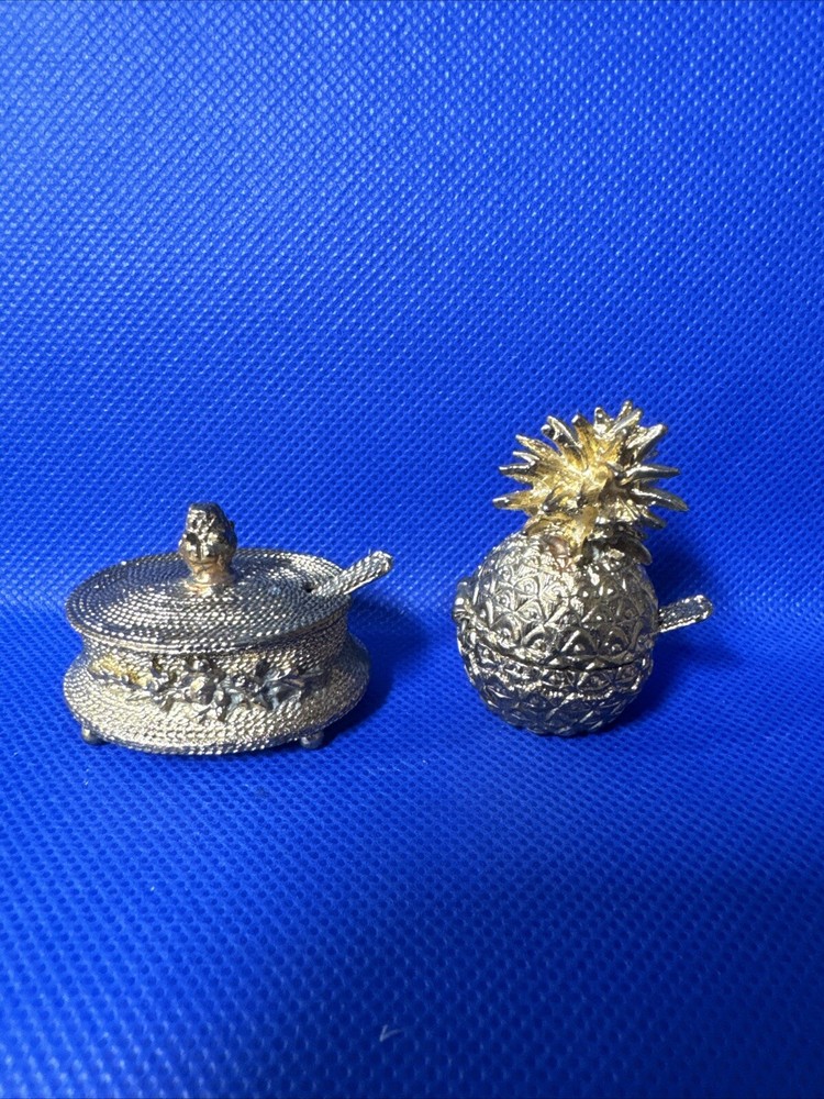 Miniature Trinket Boxes With Spoon Inside
