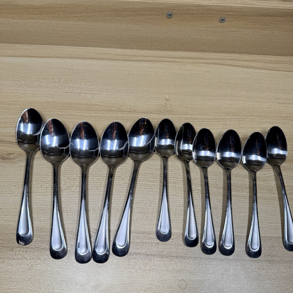 Oneida Stainless Flatware SATIN SAND DUNE 28Pc Service for 5 ***READ***