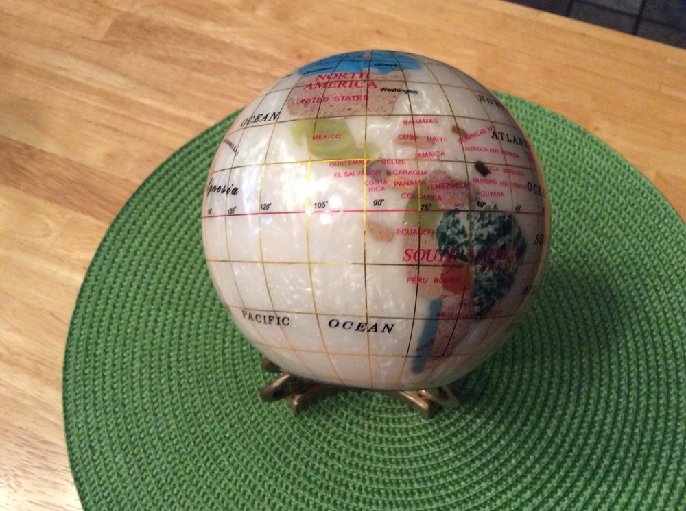 GLOBE ON BASE (world) DECOR GLOBE
