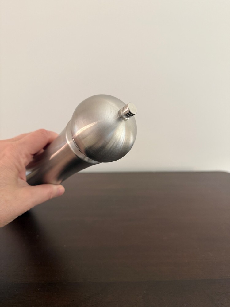 Pepper Mill Grinder 12" Silver Color Metal Adjustable - New!