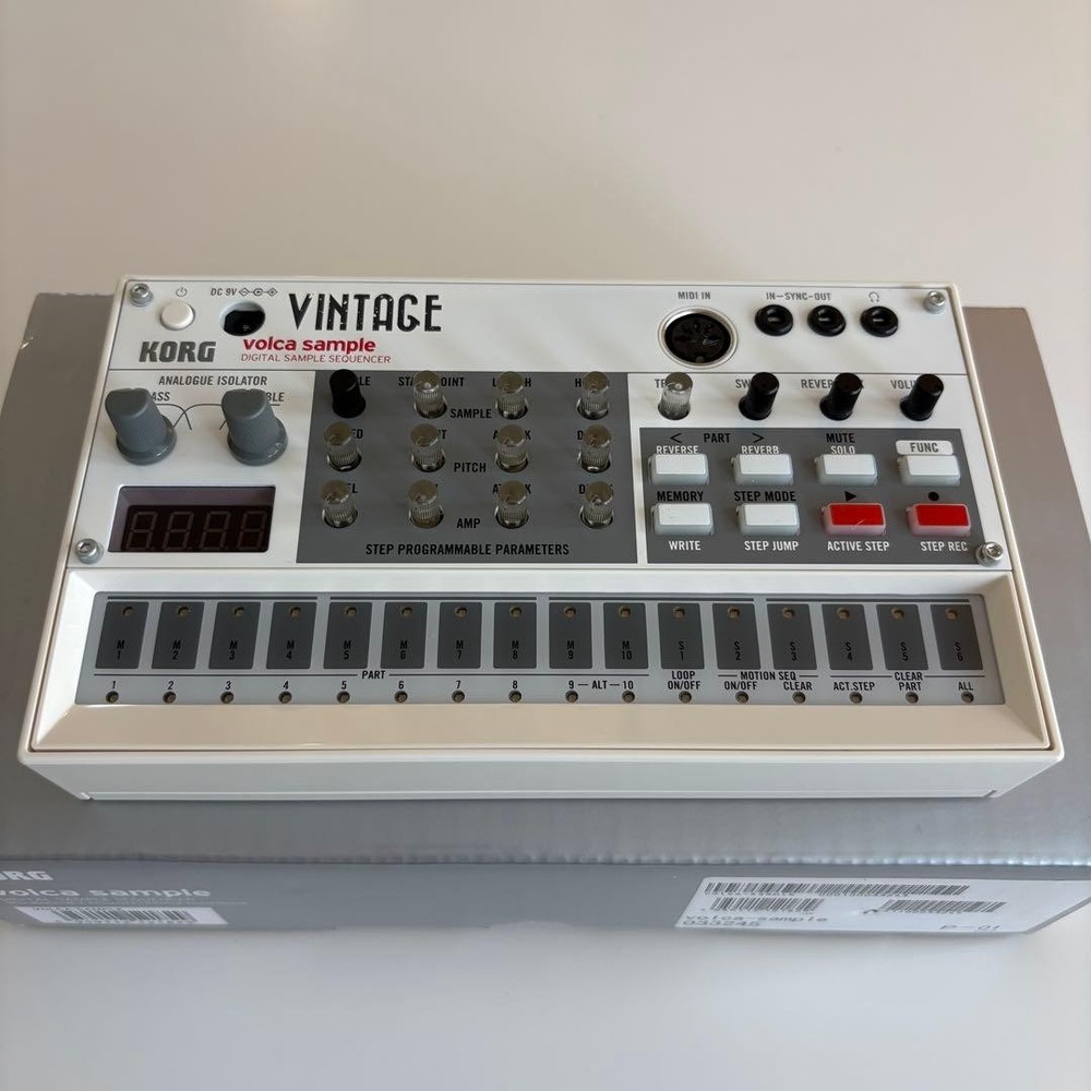 KORG volca sample Compact Digital Sample Sequencer Analogue Isolator With Box