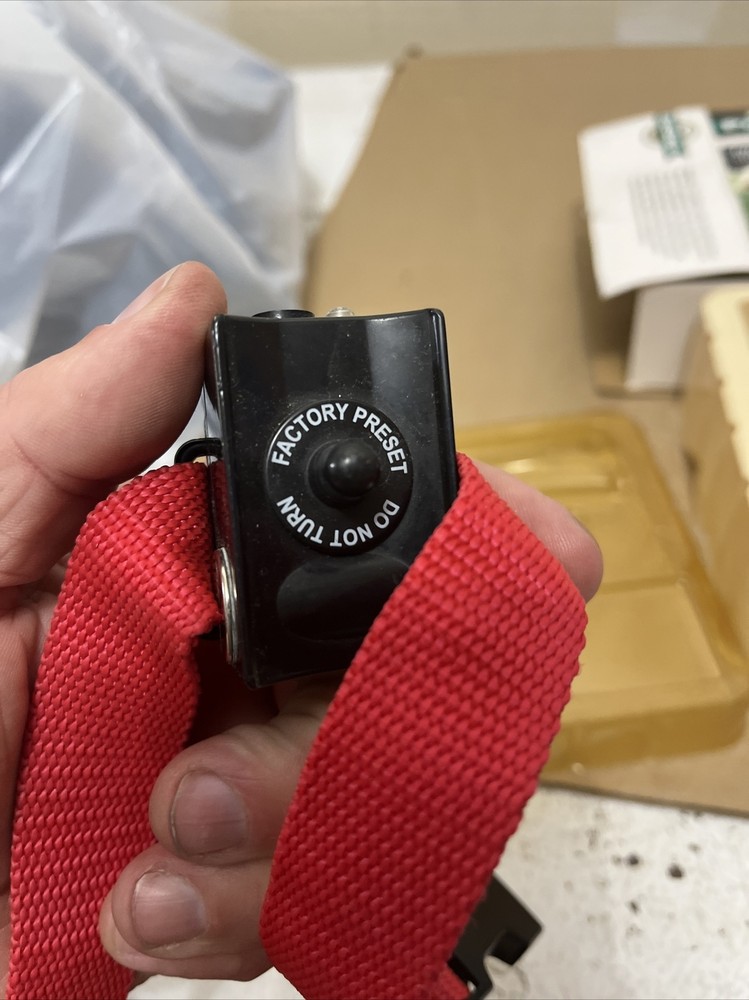 Petsafe Pet Safe Wireless BC-103 OM Basic Dog Bark Control Collar NEEDS BATTERY!