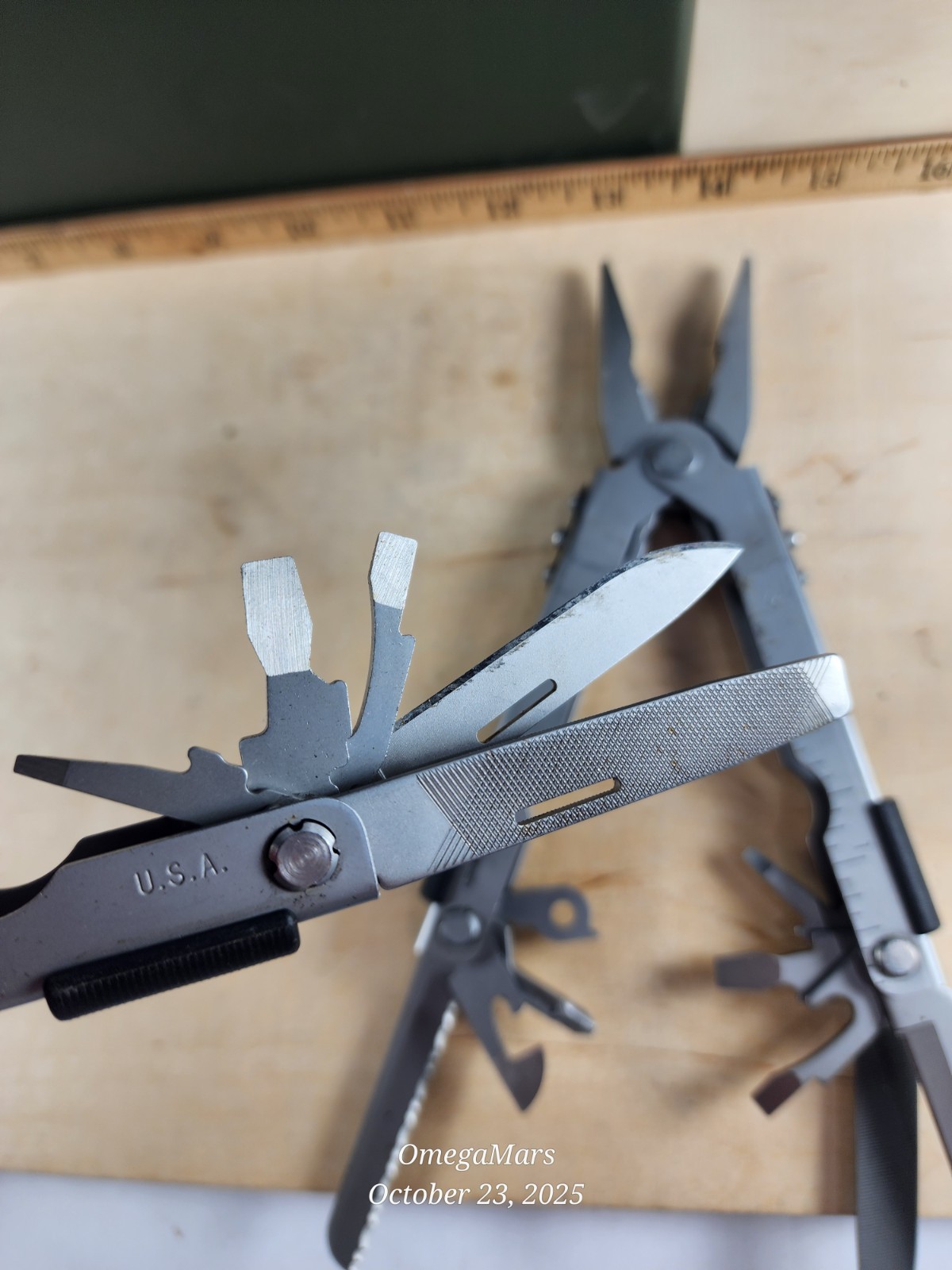 Gerber MP 600 Multi-Plier 600 Stainless/Black BASIC (no carbide) x1(ONE) per