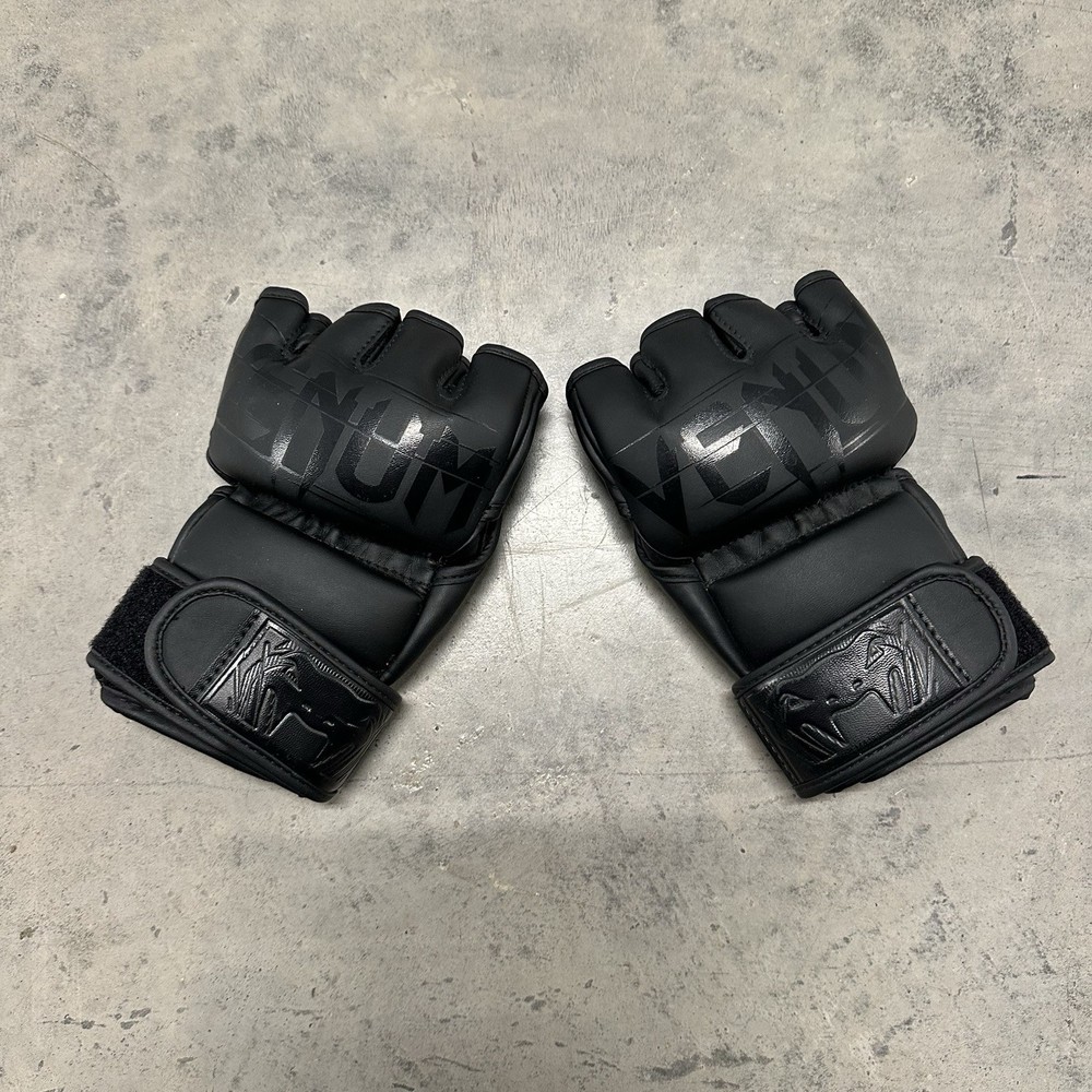 Venum Undisputed 2.0 MMA Training Gloves Black Small