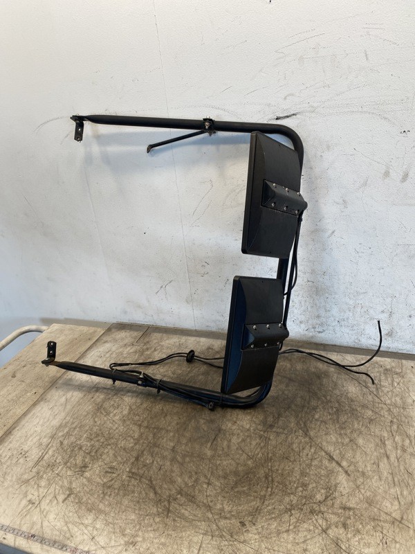 2007 Freightliner FS65 Mirror (613-15232)