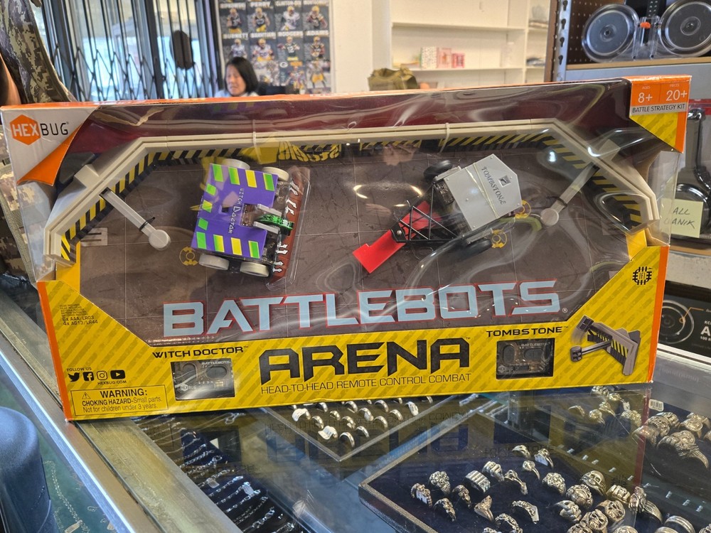 Hexbug Battlebots: Witch Doctor & Tombstone Remote Combat-NEW