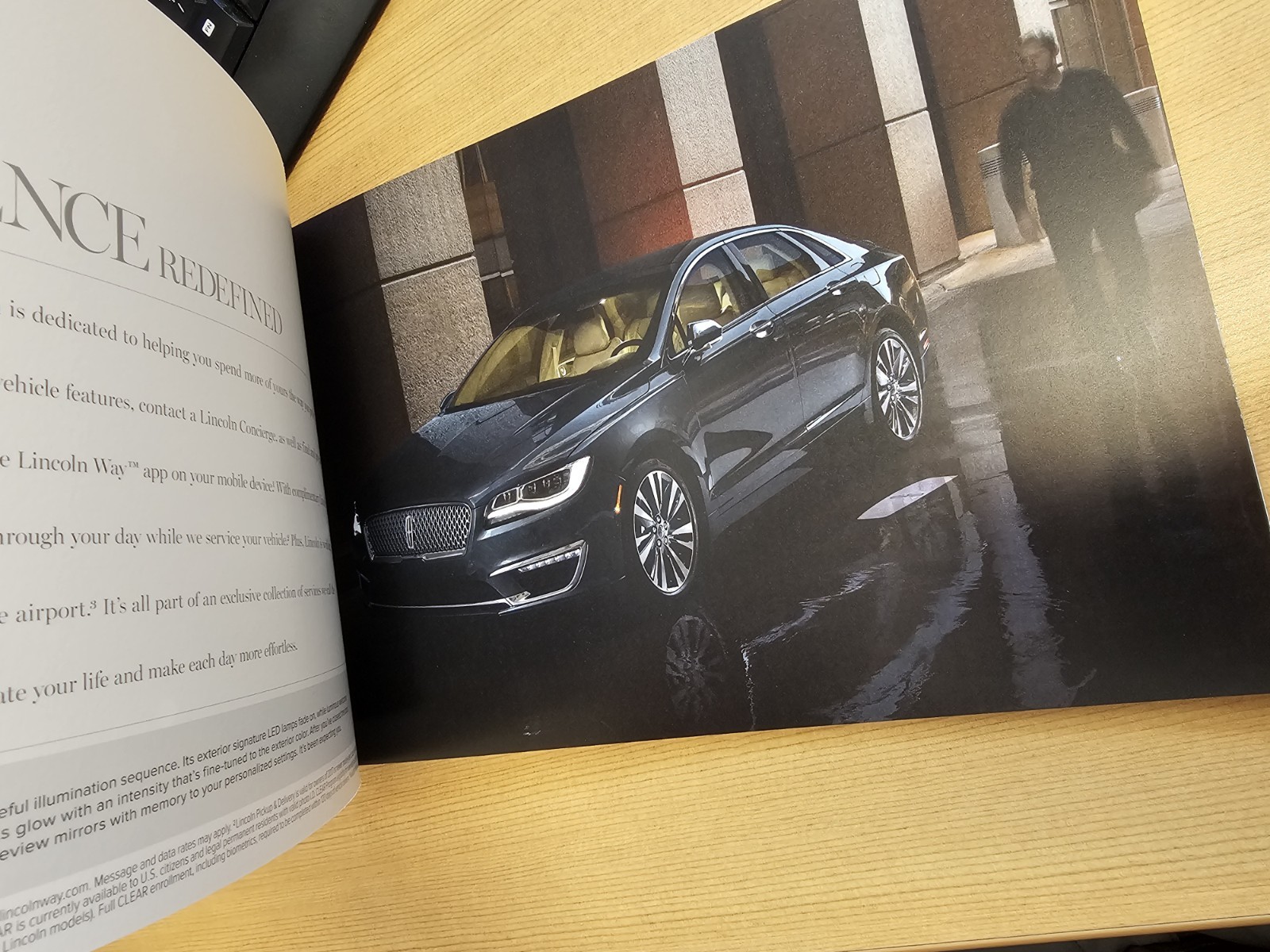 2019 LINCOLN MKZ SEDAN DEALER SALES BROCHURE BOOK GUIDE NEW CONDITION