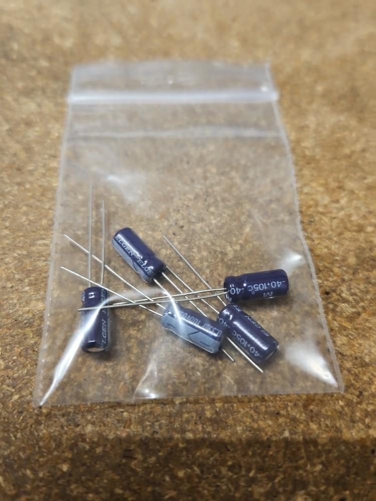.33uf 100v / ELECTROLYTIC CAPACITOR / 5 PIECES (qzty)