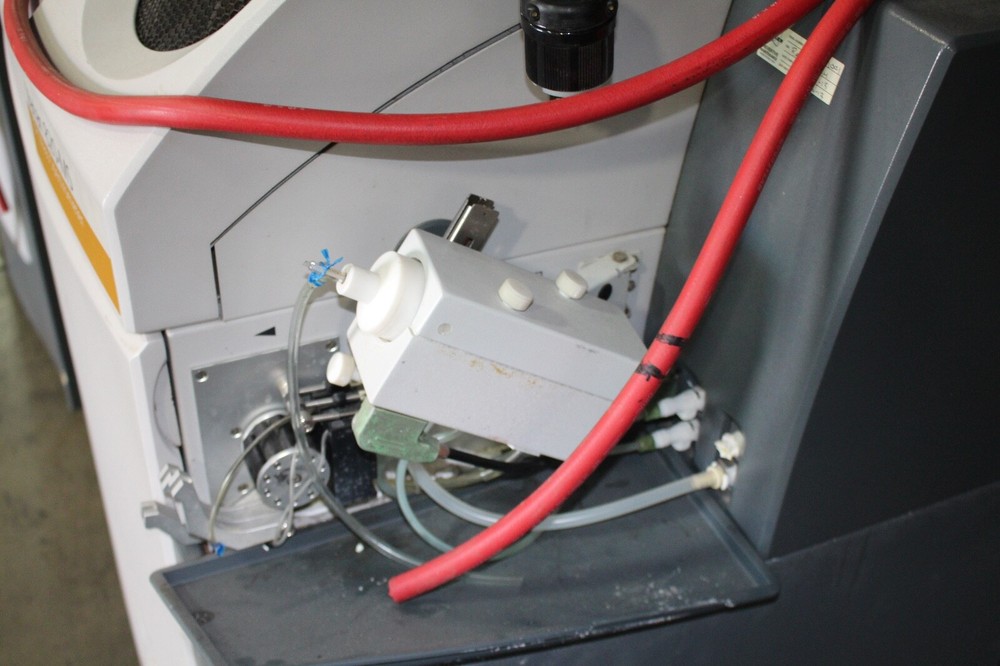 Varian 820 Inductively Coupled Plasma-Mass Spectrometer Mod. 820-MS ICP WORKING